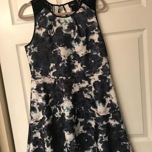 Mossimo flared dress. Multi color